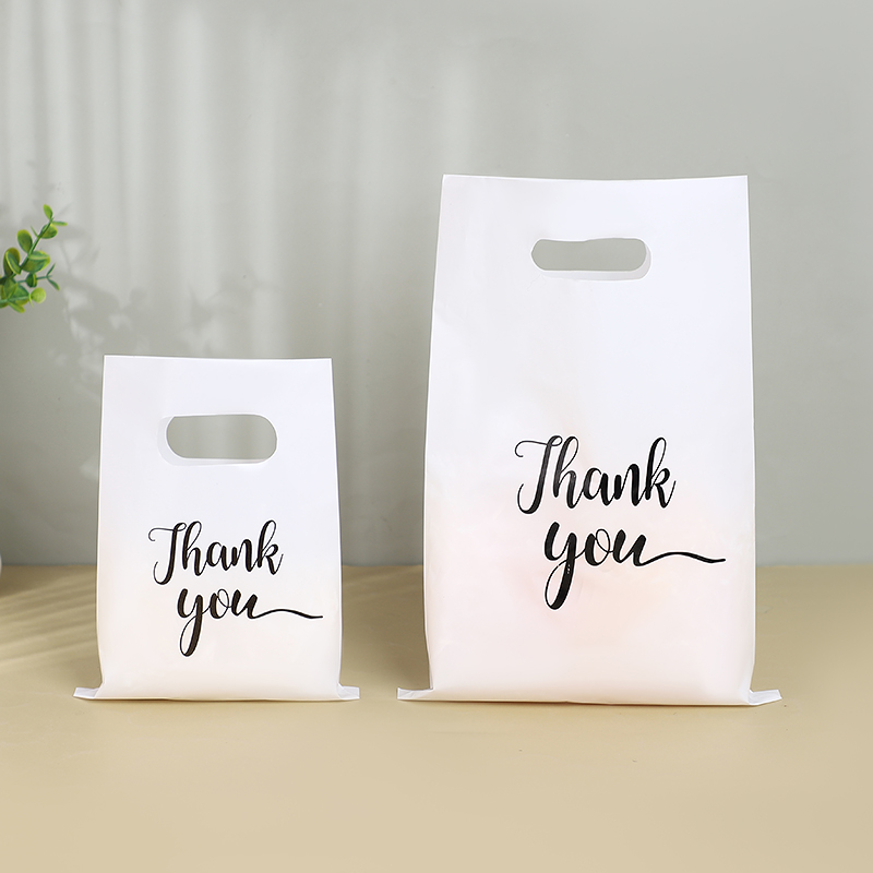 30 Uds. Bolsos de plástico de  - Event Party Shop reseña y precio